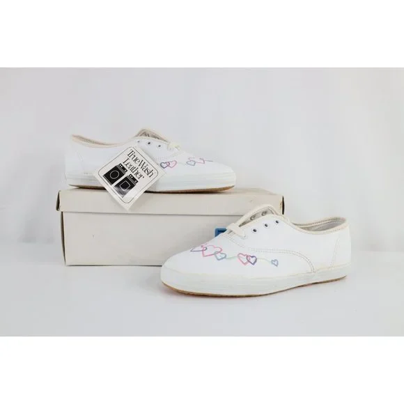 Keds Shoes Nos Vintage 9s Keds Youth Size 35y Heart Lace Up Leather Shoes Sneakers White Poshmark